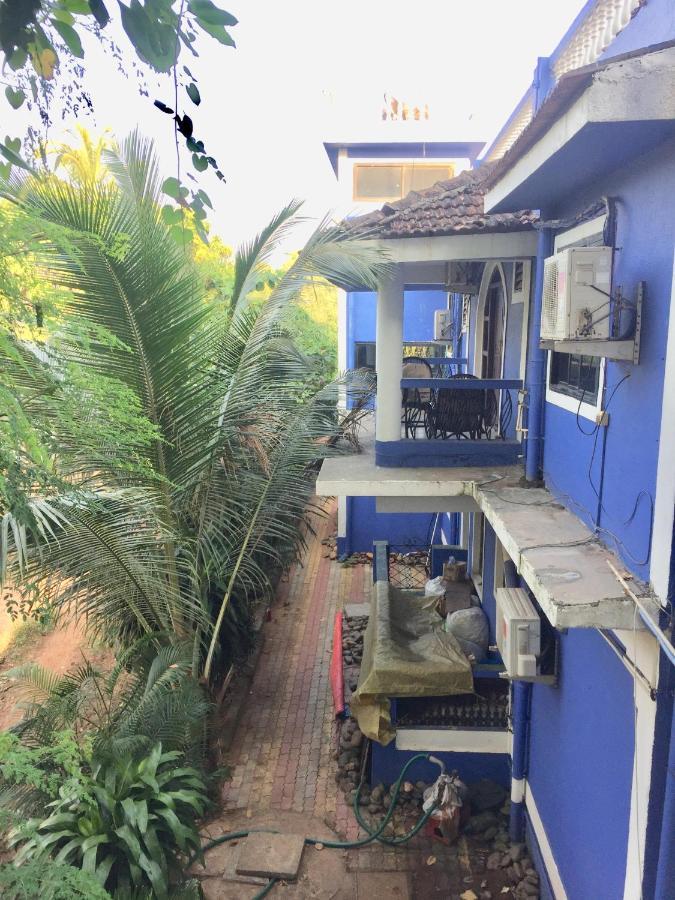 Beach Doorz Hotel Baga Exterior photo