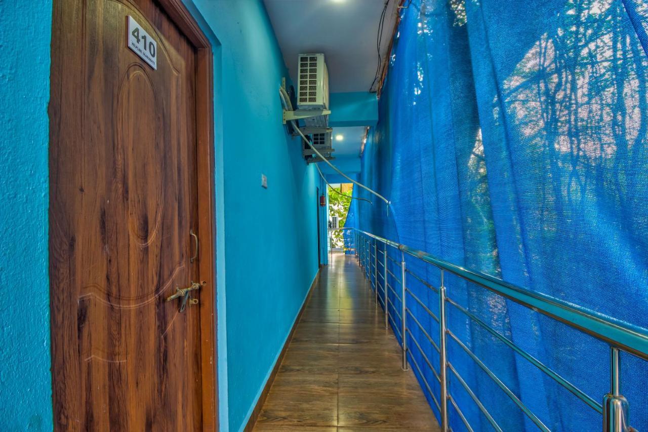 Beach Doorz Hotel Baga Exterior photo